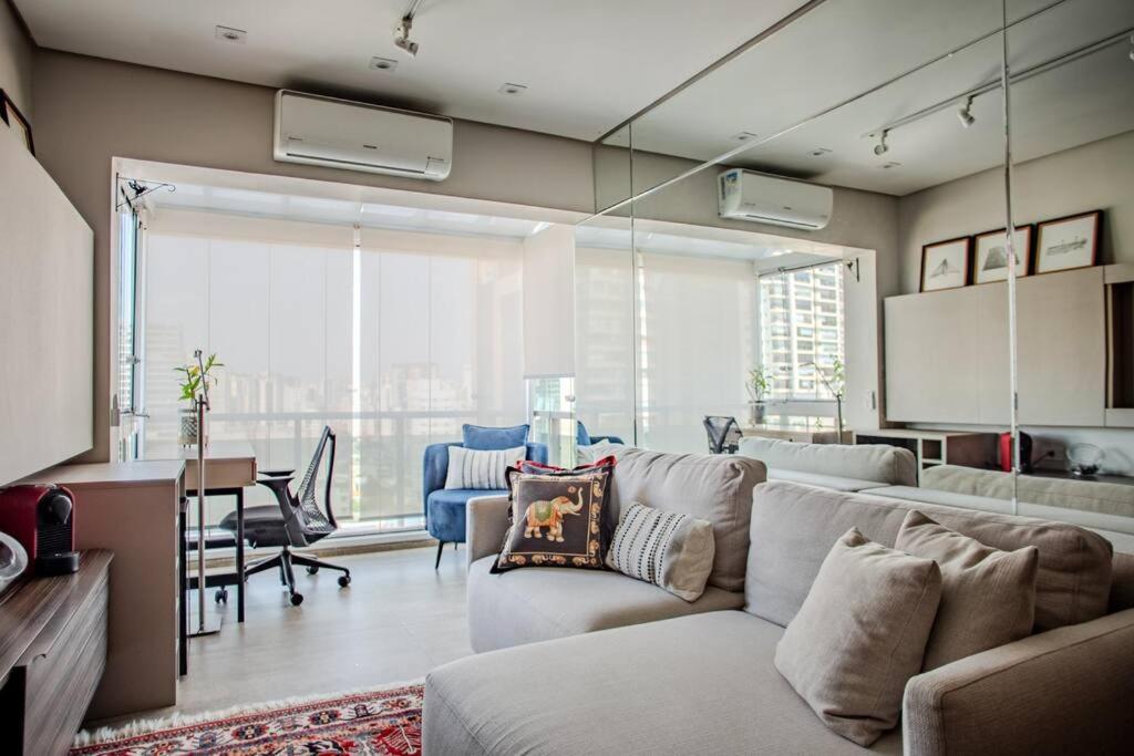 Com Servicos, Na Regiao De Sp Apartment