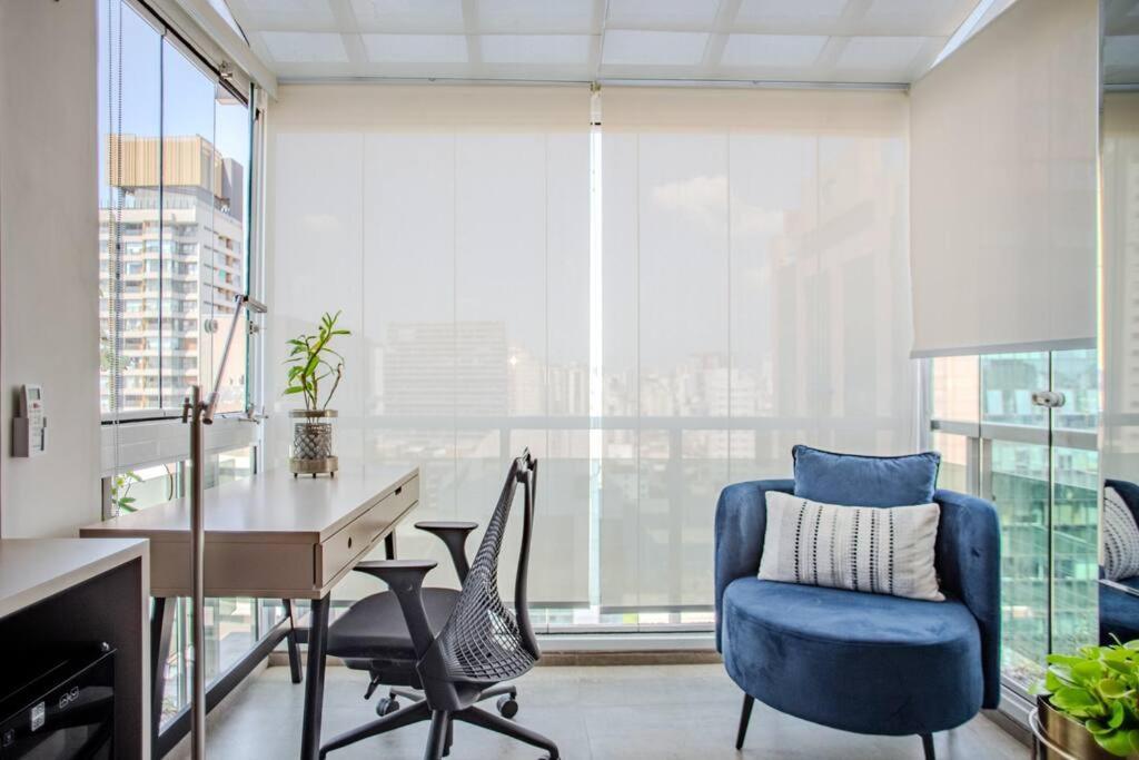 Com Servicos, Na Regiao De Sp Apartment