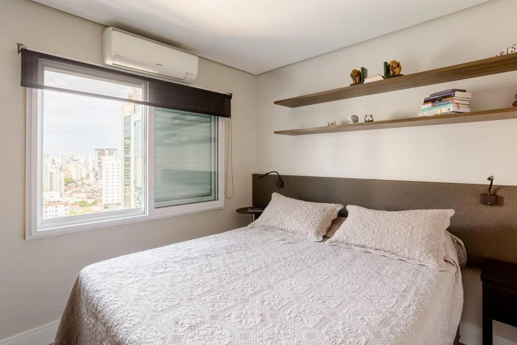 Com Servicos, Na Regiao De Sp Sao Paulo